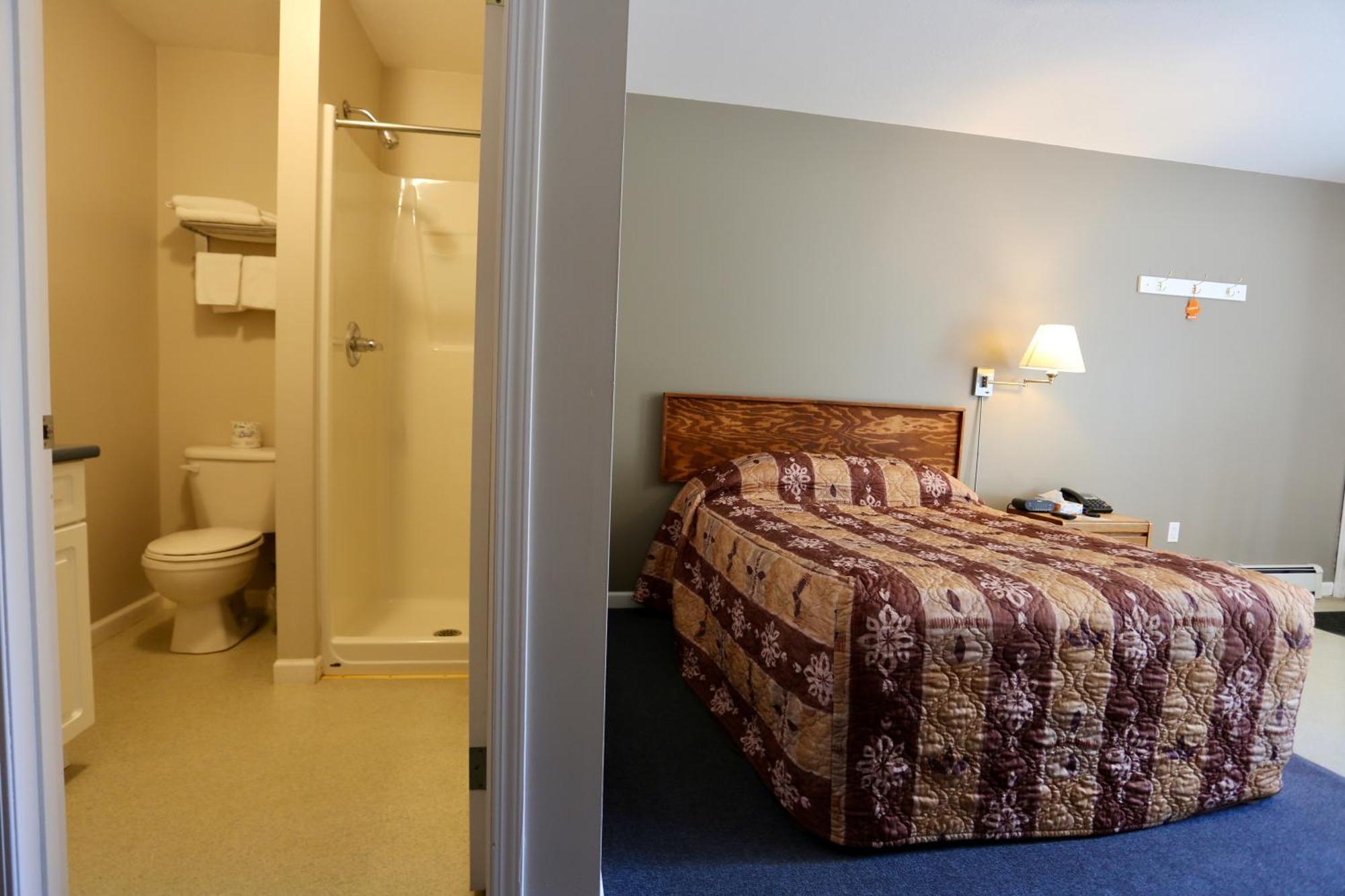 Blue Bell Motel Fort Nelson
