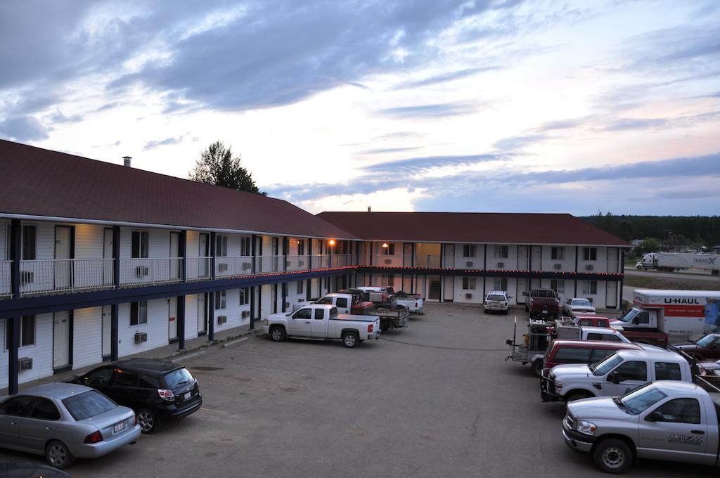 Motel Blue Bell Fort Nelson